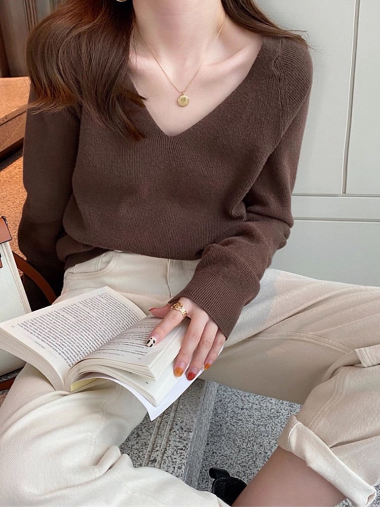 Korean V-Neck Knit Sweater for Women 2026 Fall Winter Base Layer Loose Slimming Top - Image 4