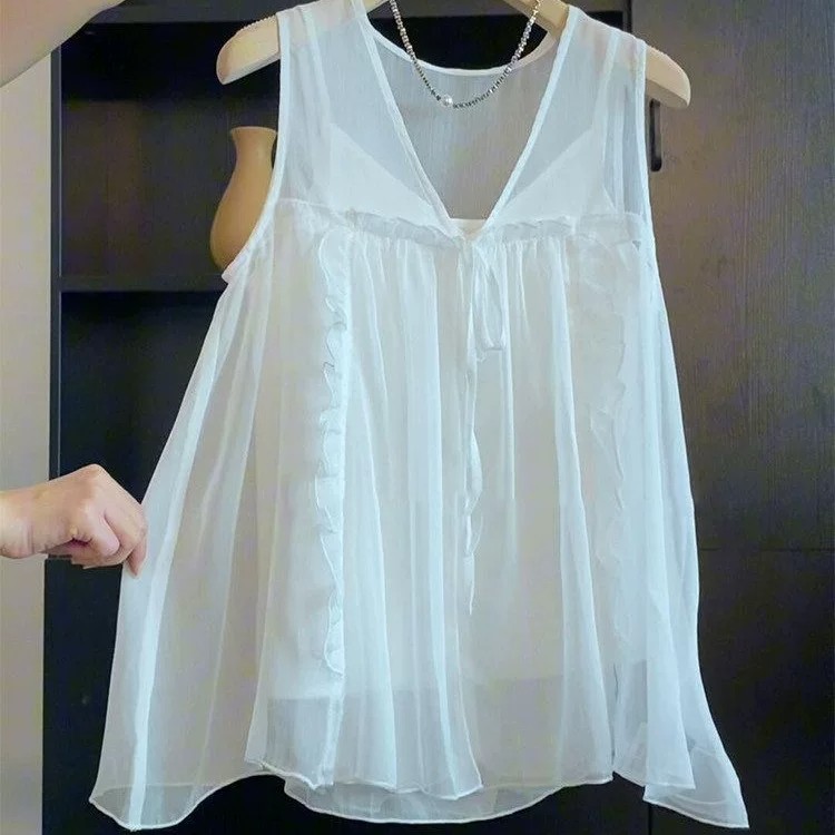 Women's V-Neck Lace Trim Cami Tank Top Lightweight Two-Piece Sleeveless Shirt
